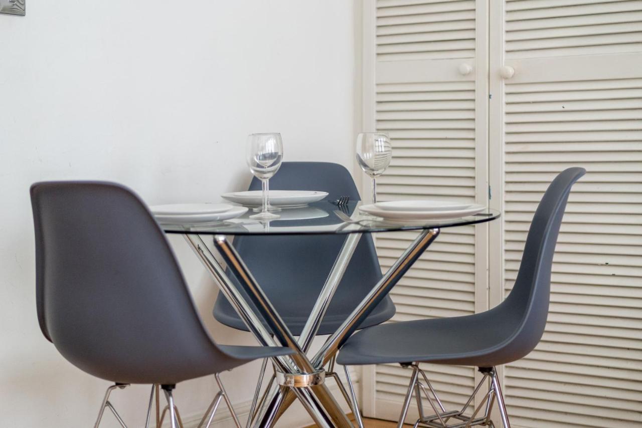 Soho Apartment Sleeps 4, Covent Garden&Leicester Square London Exterior foto